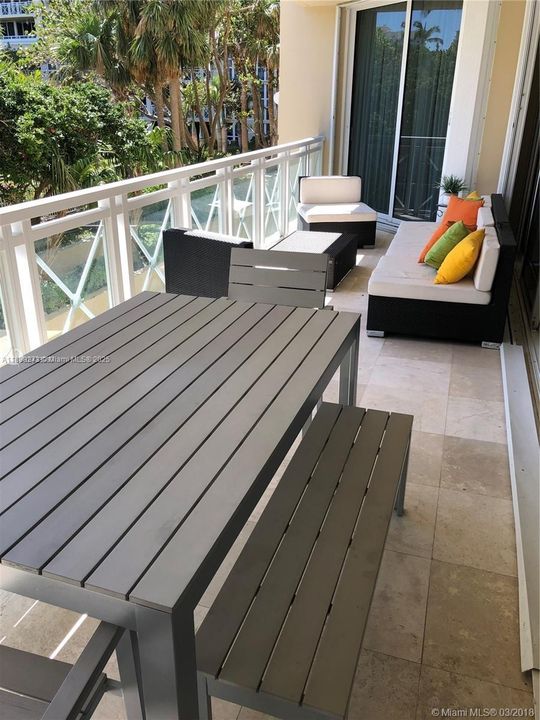 For Rent: $18,000 (5 beds, 5 baths, 3170 Square Feet)