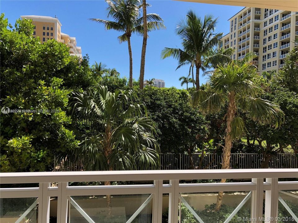 For Rent: $18,000 (5 beds, 5 baths, 3170 Square Feet)