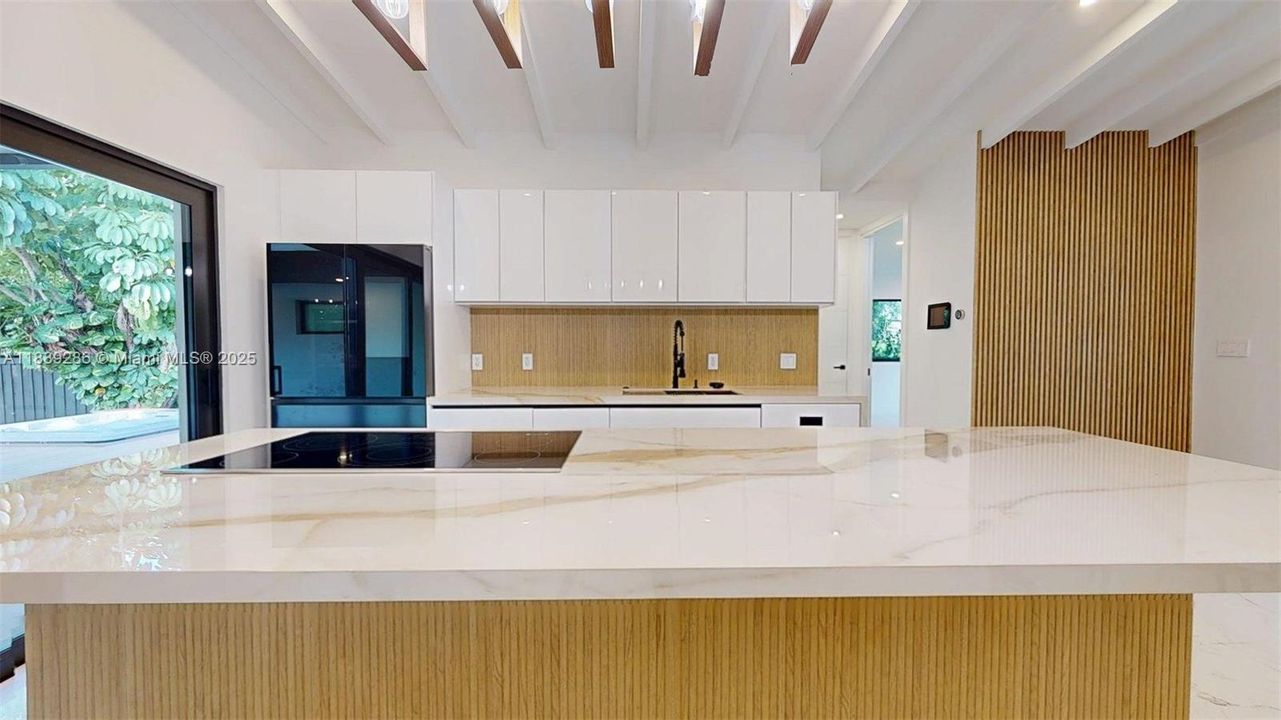 待售: $1,165,000 (4 贝兹, 4 浴室, 1903 平方英尺)