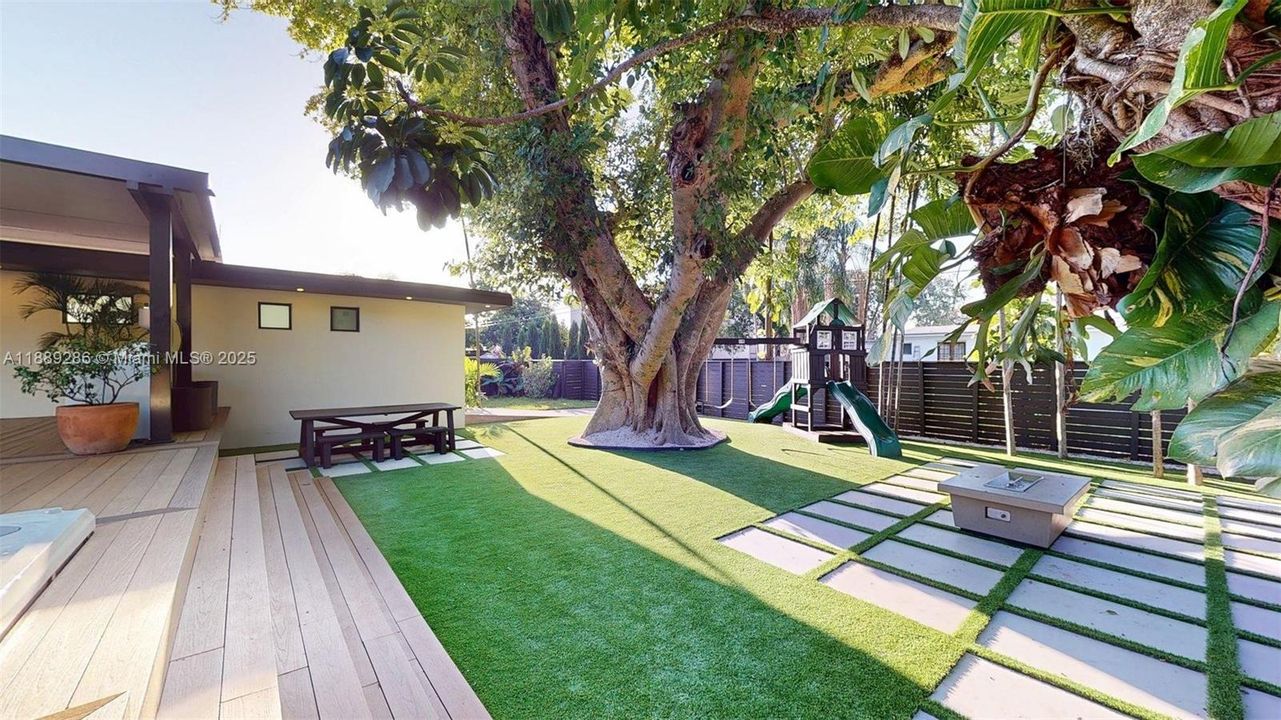 Enjoy your secluted oasis