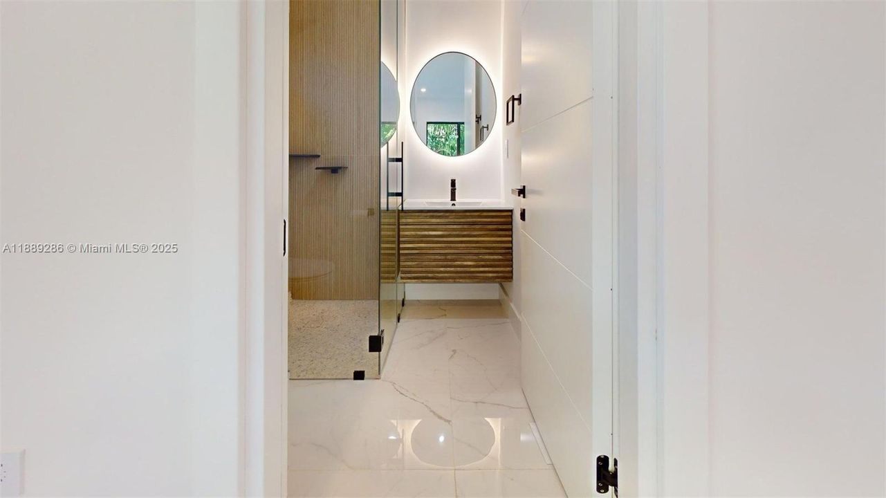 4th bathroom, on-suite of the 4th Bedroom