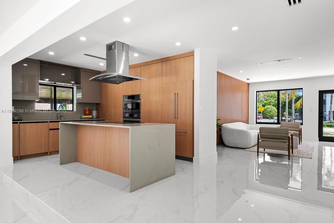 Active With Contract: $1,850,000 (5 beds, 4 baths, 0 Square Feet)