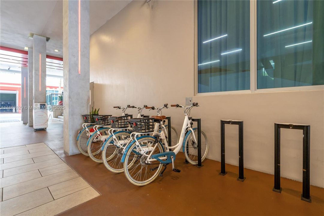 Vendido Recientemente: $515,000 (1 camas, 1 baños, 724 Pies cuadrados)