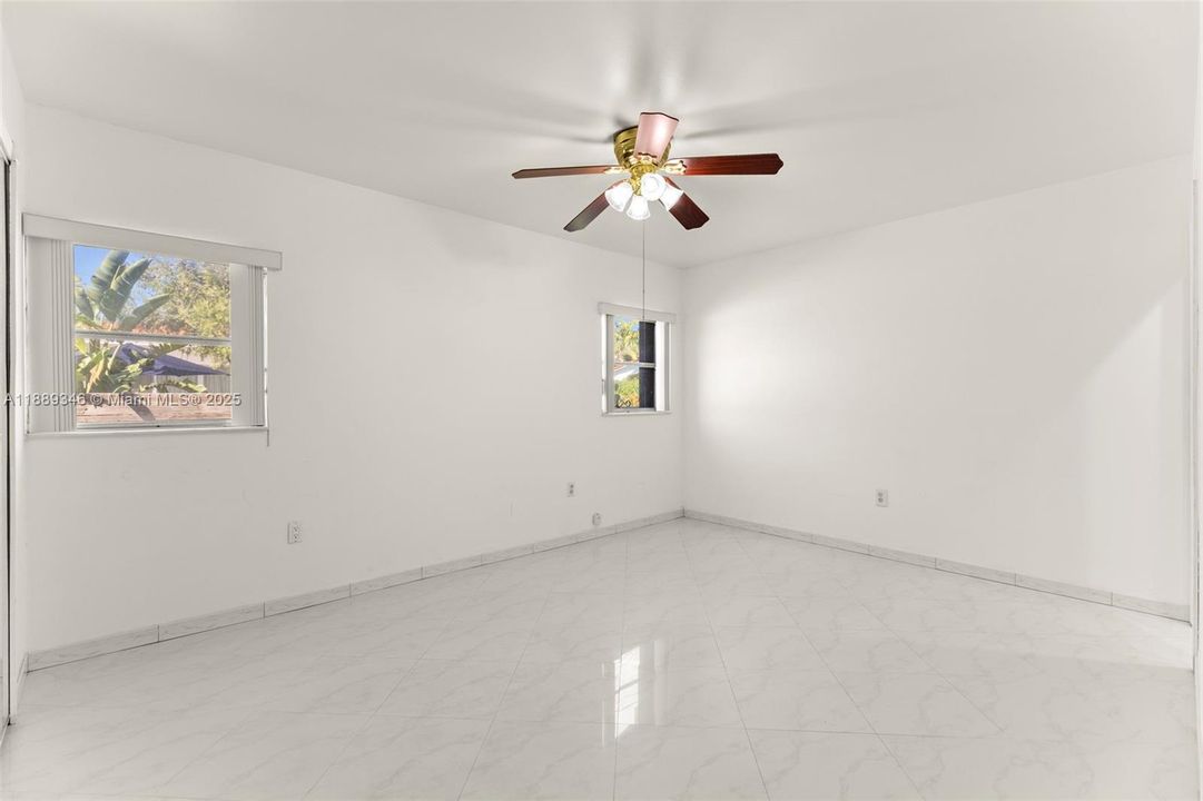 For Sale: $1,595,000 (3 beds, 2 baths, 1666 Square Feet)