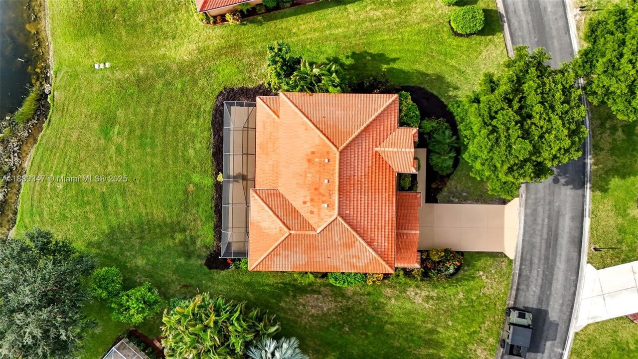 En Venta: $410,000 (4 camas, 3 baños, 2745 Pies cuadrados)