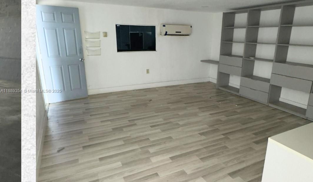 出租: $6,809 (0 贝兹, 0 浴室, 0 平方英尺)