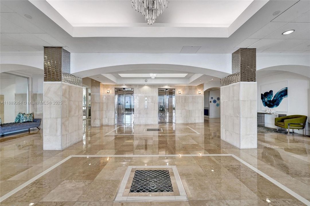 Activo con contrato: $2,650 (1 camas, 2 baños, 730 Pies cuadrados)