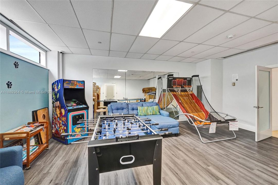 Activo con contrato: $2,650 (1 camas, 2 baños, 730 Pies cuadrados)