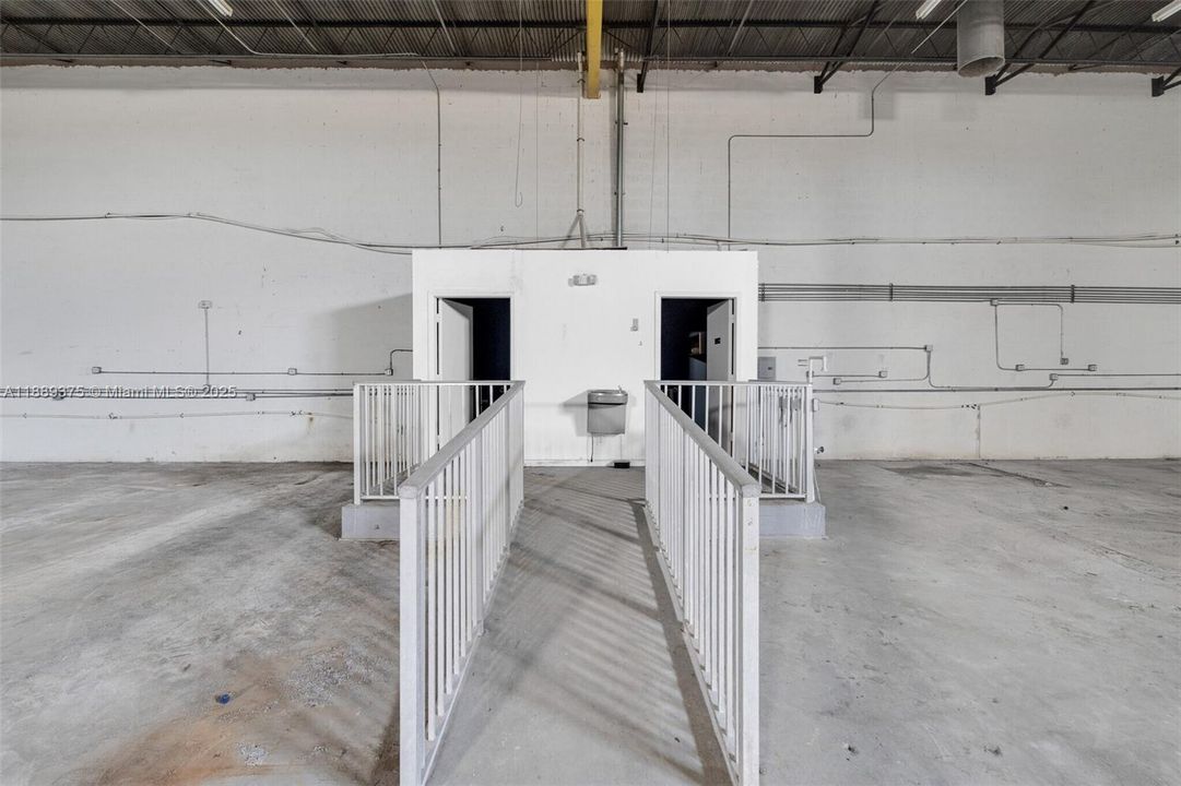 出租: $14,856 (0 贝兹, 0 浴室, 0 平方英尺)