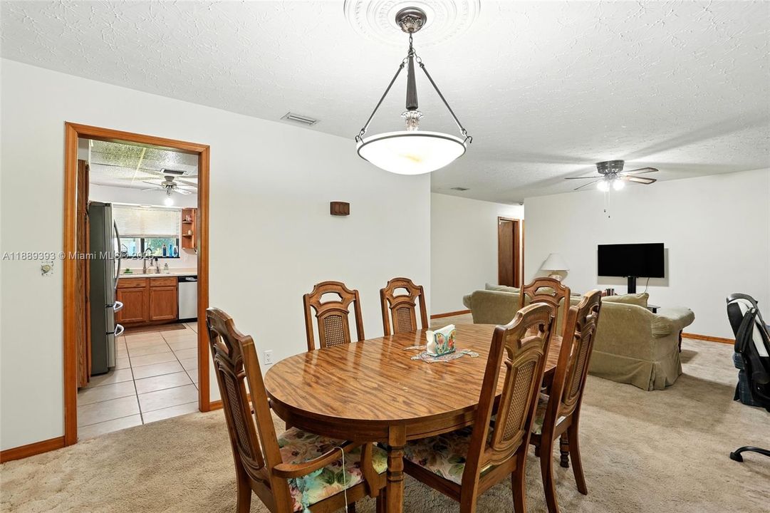 待售: $269,900 (3 贝兹, 2 浴室, 0 平方英尺)