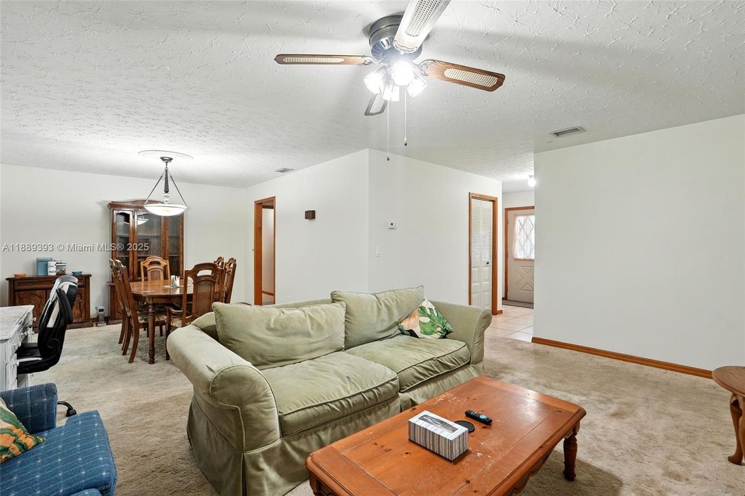 待售: $269,900 (3 贝兹, 2 浴室, 0 平方英尺)