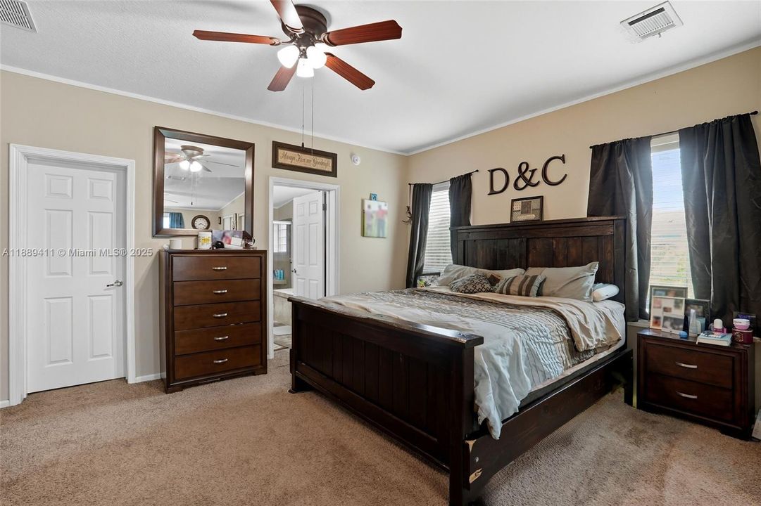 待售: $489,900 (4 贝兹, 3 浴室, 0 平方英尺)