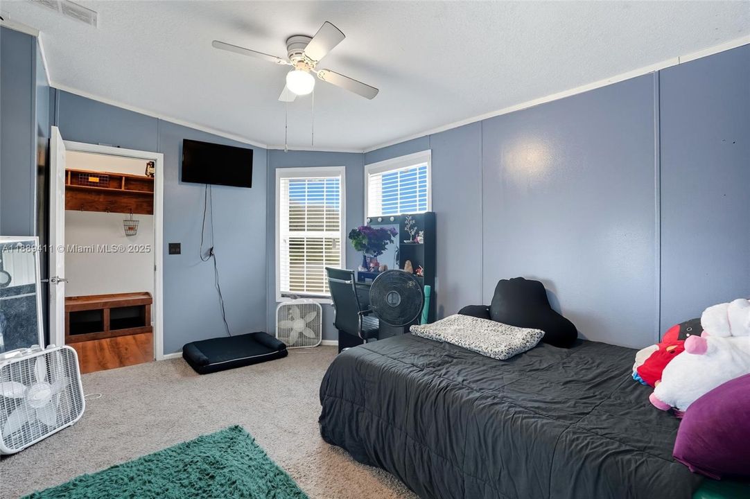 待售: $489,900 (4 贝兹, 3 浴室, 0 平方英尺)