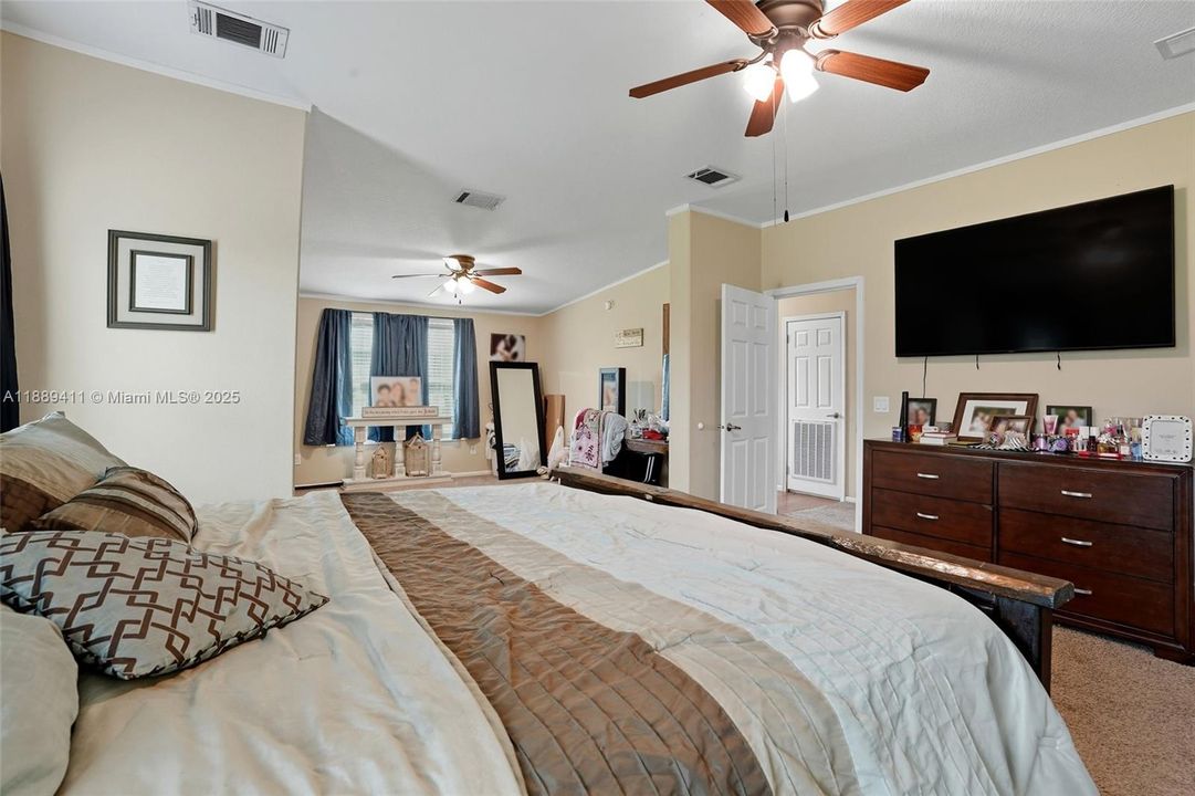 待售: $489,900 (4 贝兹, 3 浴室, 0 平方英尺)