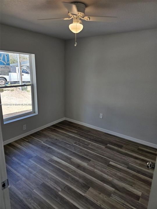 Recently Rented: $1,490 (3 beds, 2 baths, 1120 Square Feet)