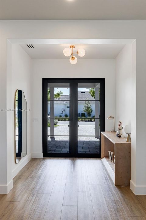 На продажу: $1,995,000 (3 спален, 3 ванн, 2738 Квадратных фут)