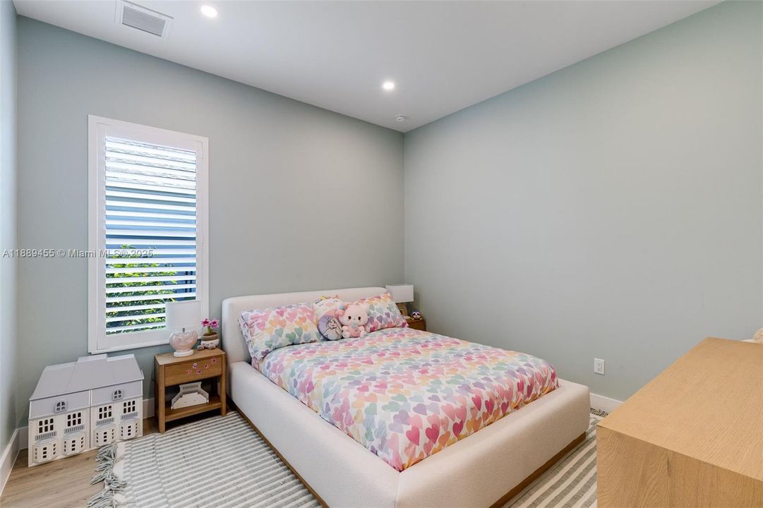 На продажу: $1,995,000 (3 спален, 3 ванн, 2738 Квадратных фут)