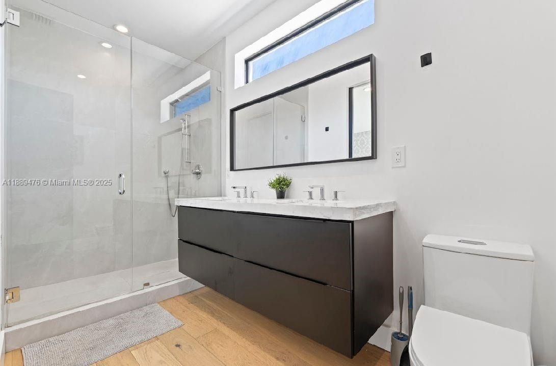 Active With Contract: $939,000 (3 beds, 2 baths, 0 Square Feet)