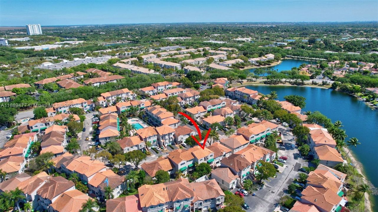 待售: $485,000 (4 贝兹, 2 浴室, 1812 平方英尺)