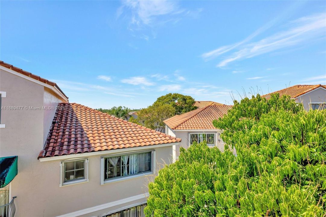 待售: $485,000 (4 贝兹, 2 浴室, 1812 平方英尺)