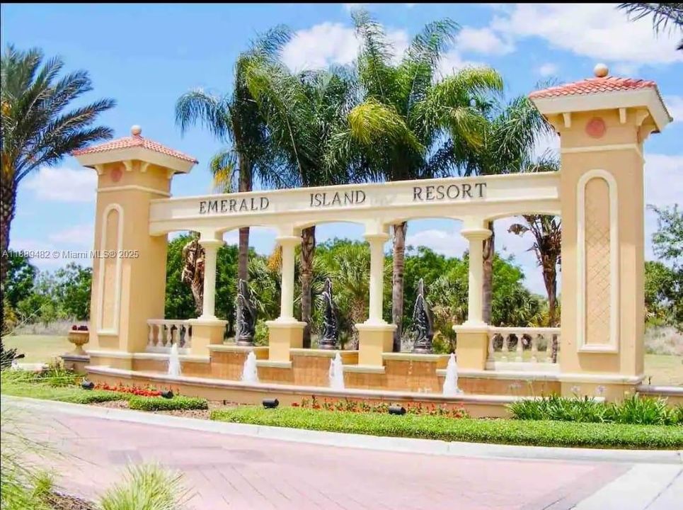 На продажу: $695,000 (8 спален, 4 ванн, 2890 Квадратных фут)