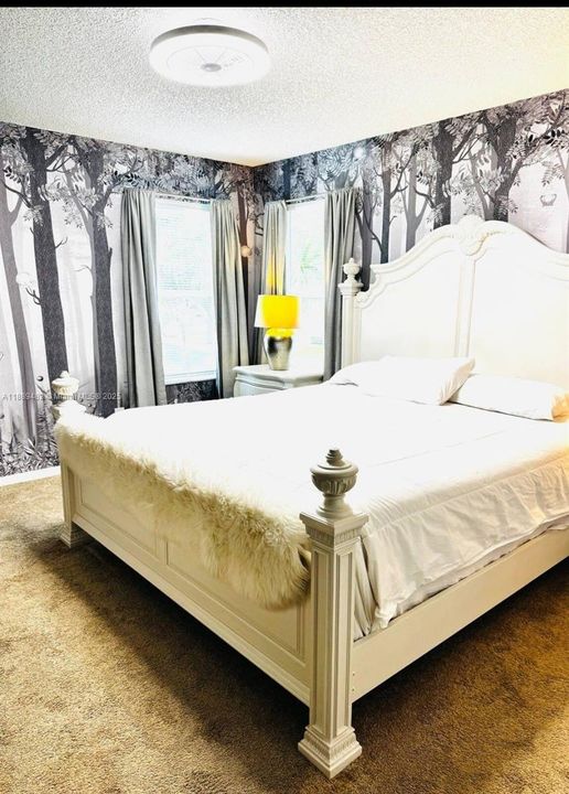 На продажу: $695,000 (8 спален, 4 ванн, 2890 Квадратных фут)