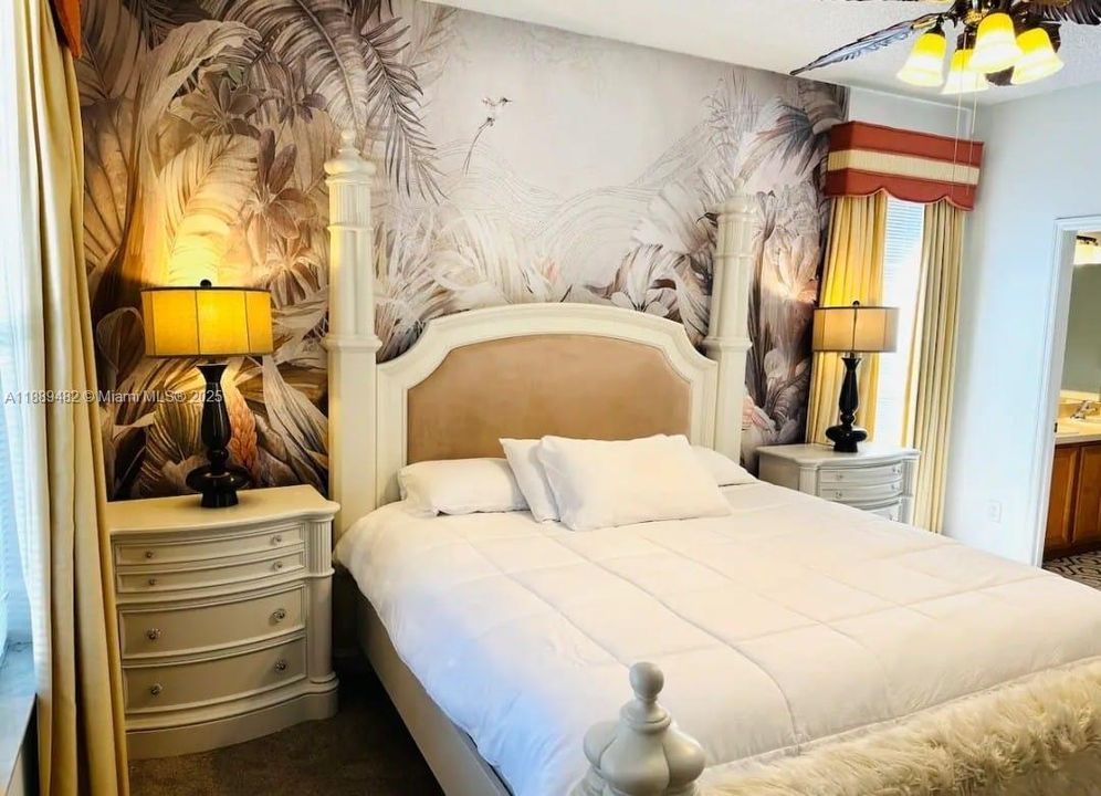 На продажу: $695,000 (8 спален, 4 ванн, 2890 Квадратных фут)