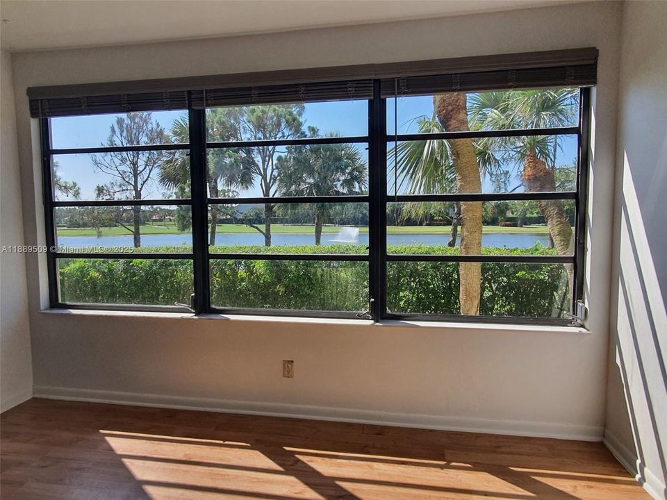 Recently Rented: $2,000 (2 beds, 2 baths, 1437 Square Feet)