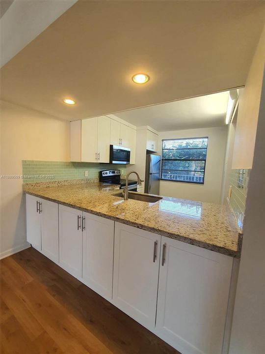 Recently Rented: $2,000 (2 beds, 2 baths, 1437 Square Feet)