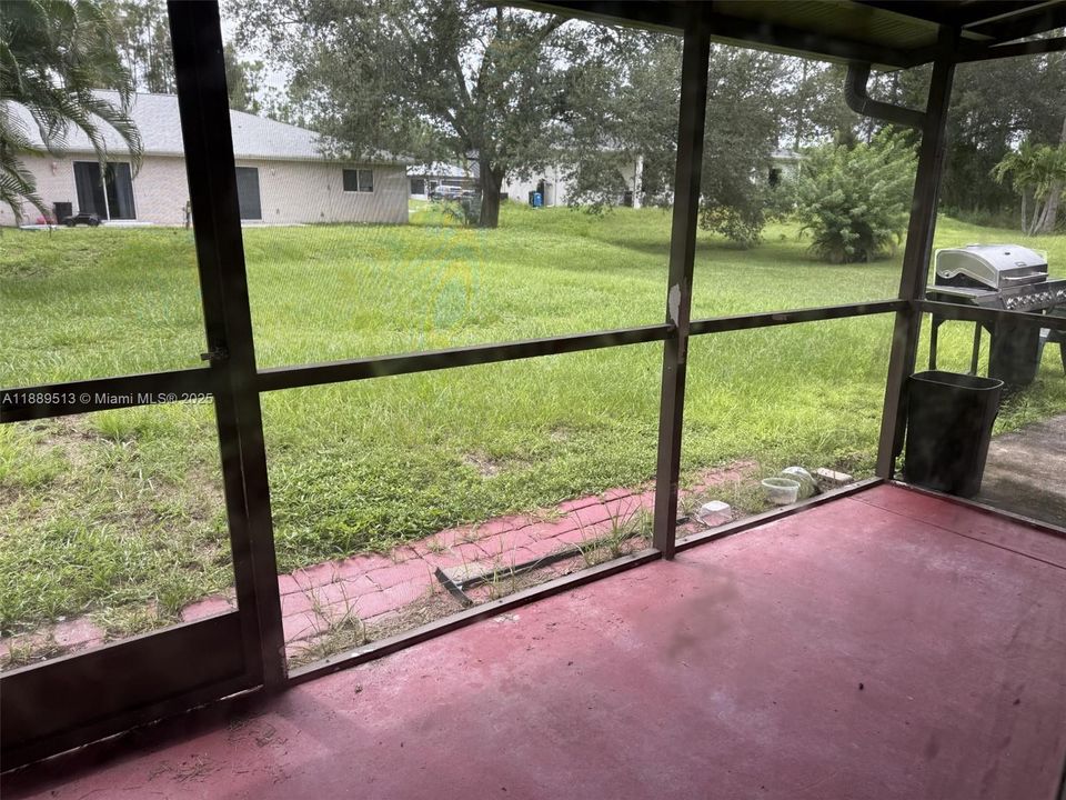 出租: $1,650 (3 贝兹, 2 浴室, 0 平方英尺)