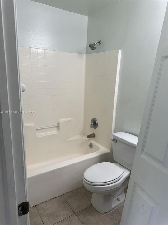 出租: $1,650 (3 贝兹, 2 浴室, 0 平方英尺)