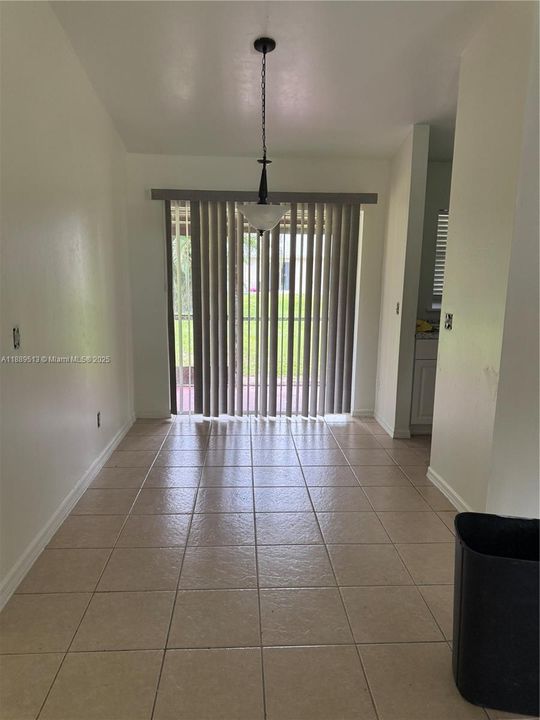 出租: $1,650 (3 贝兹, 2 浴室, 0 平方英尺)