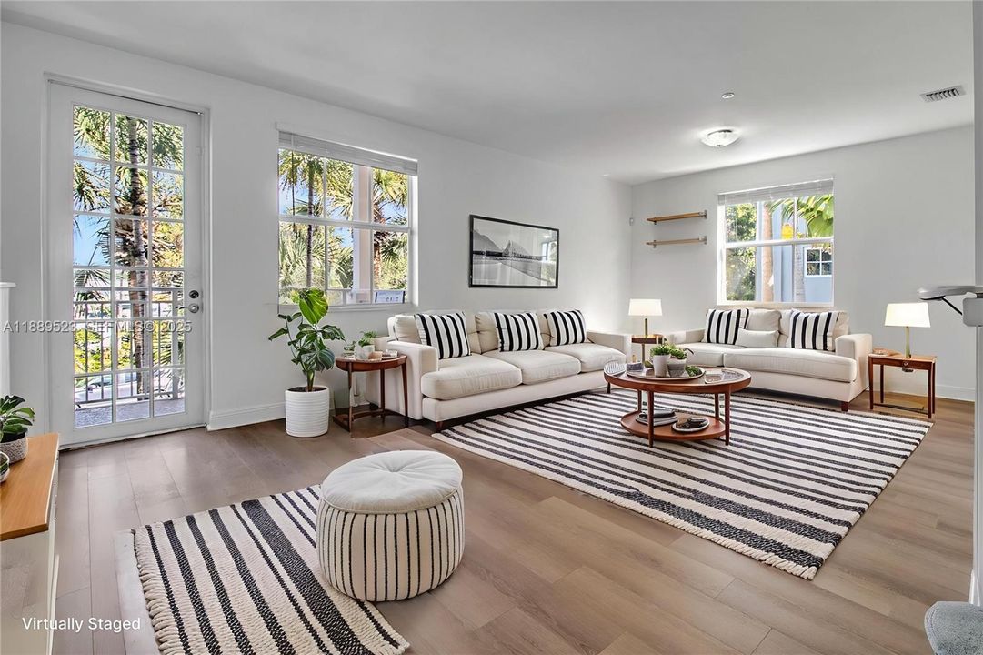 For Sale: $499,000 (3 beds, 2 baths, 1977 Square Feet)