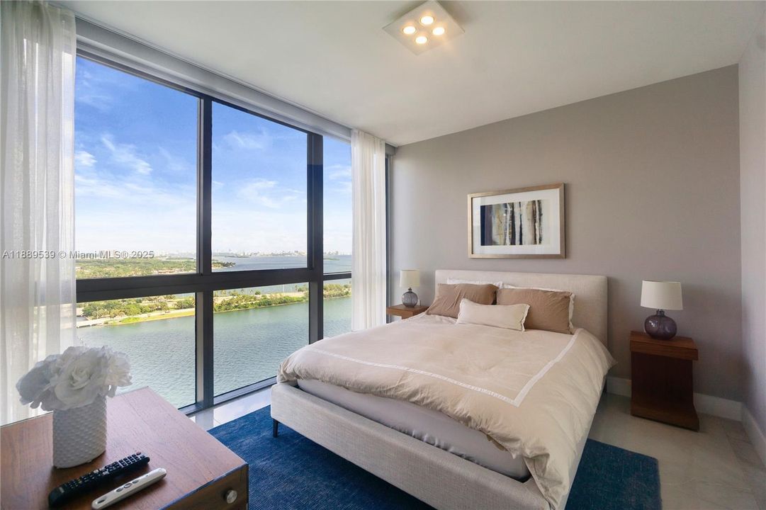 Active With Contract: $11,000 (3 beds, 3 baths, 1634 Square Feet)