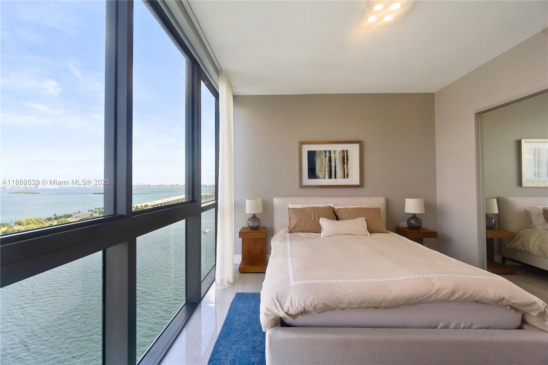 Active With Contract: $11,000 (3 beds, 3 baths, 1634 Square Feet)