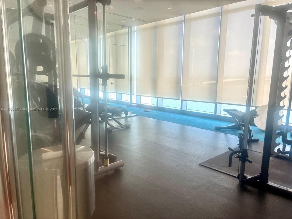 Active With Contract: $11,000 (3 beds, 3 baths, 1634 Square Feet)