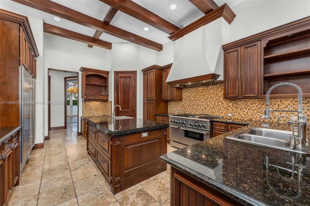 待售: $6,750,000 (5 贝兹, 5 浴室, 5992 平方英尺)