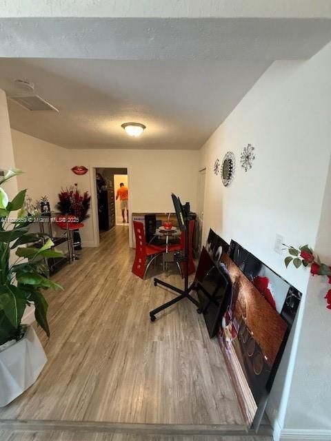 待售: $840,000 (0 贝兹, 0 浴室, 2639 平方英尺)