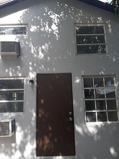 待售: $840,000 (0 贝兹, 0 浴室, 2639 平方英尺)