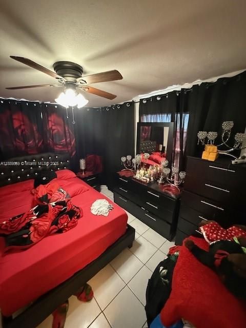 待售: $840,000 (0 贝兹, 0 浴室, 2639 平方英尺)