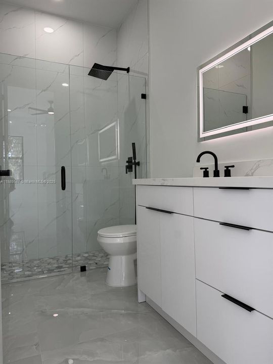 На продажу: $289,000 (3 спален, 2 ванн, 0 Квадратных фут)