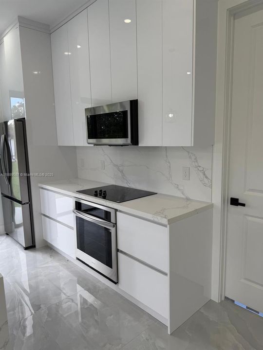 На продажу: $289,000 (3 спален, 2 ванн, 0 Квадратных фут)