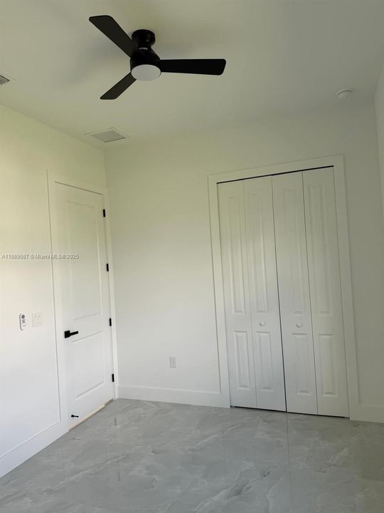 На продажу: $289,000 (3 спален, 2 ванн, 0 Квадратных фут)