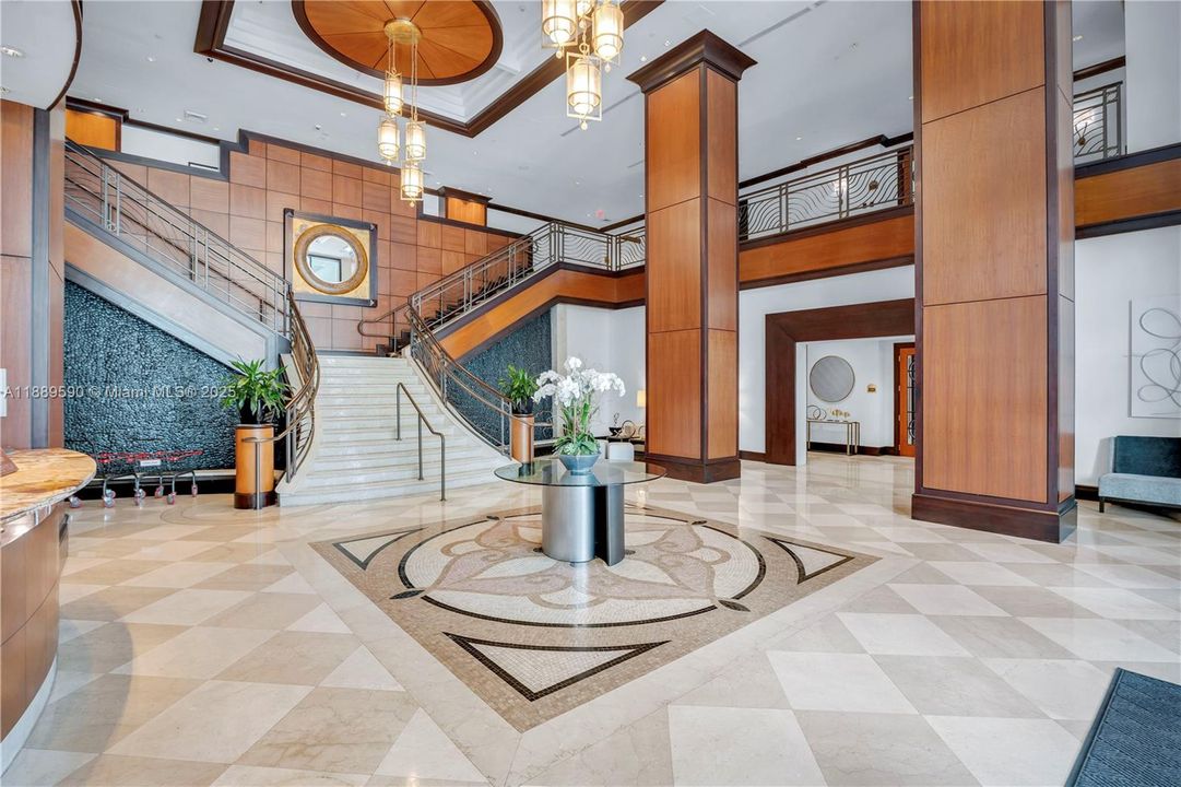 Недавно продано: $375,000 (1 спален, 1 ванн, 823 Квадратных фут)