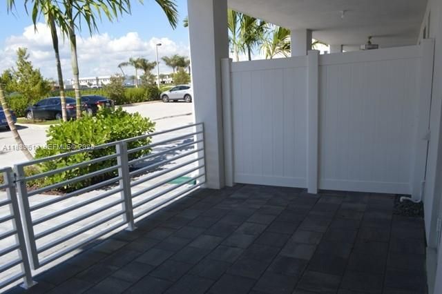 For Rent: $3,300 (3 beds, 2 baths, 1480 Square Feet)