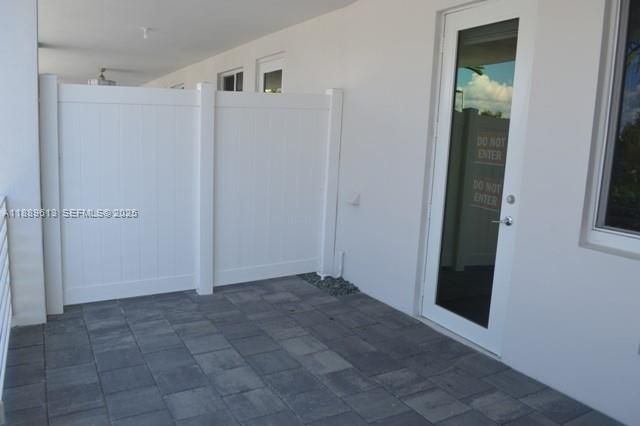 For Rent: $3,300 (3 beds, 2 baths, 1480 Square Feet)