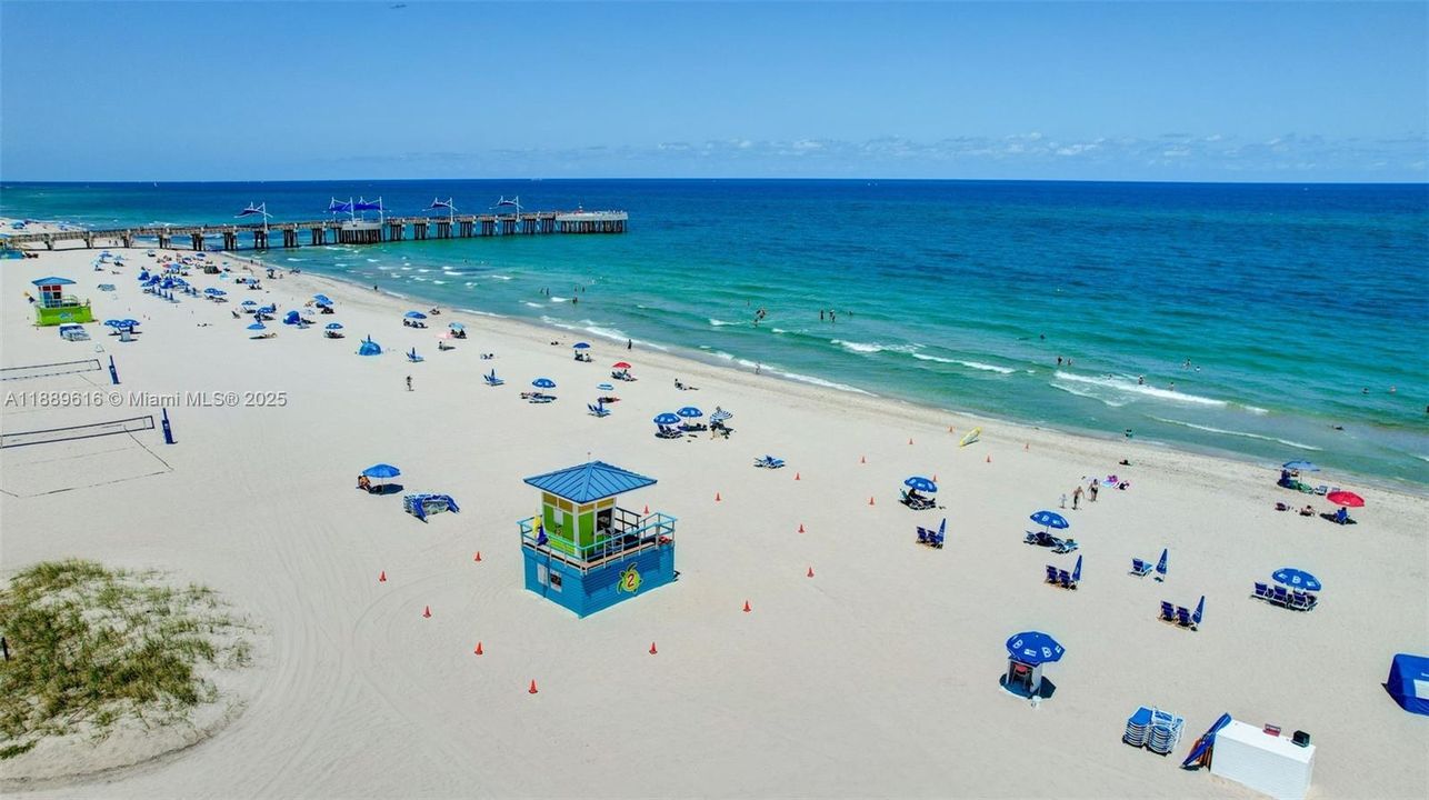 На продажу: $1,395,000 (2 спален, 2 ванн, 1463 Квадратных фут)