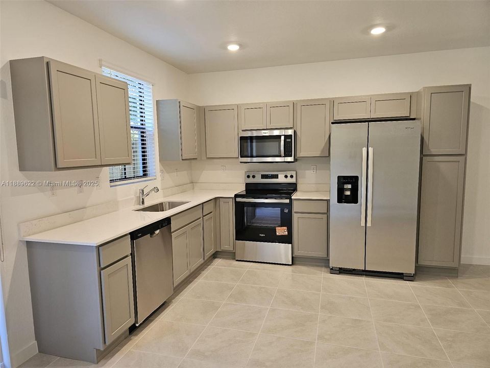 Active With Contract: $2,500 (3 beds, 3 baths, 0 Square Feet)