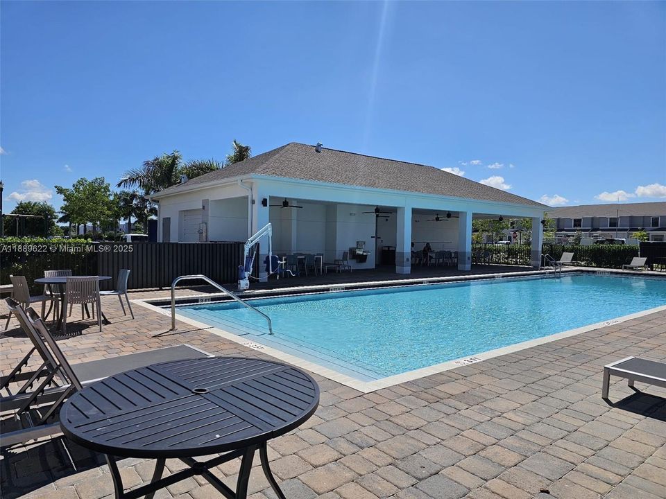 Active With Contract: $2,500 (3 beds, 3 baths, 0 Square Feet)