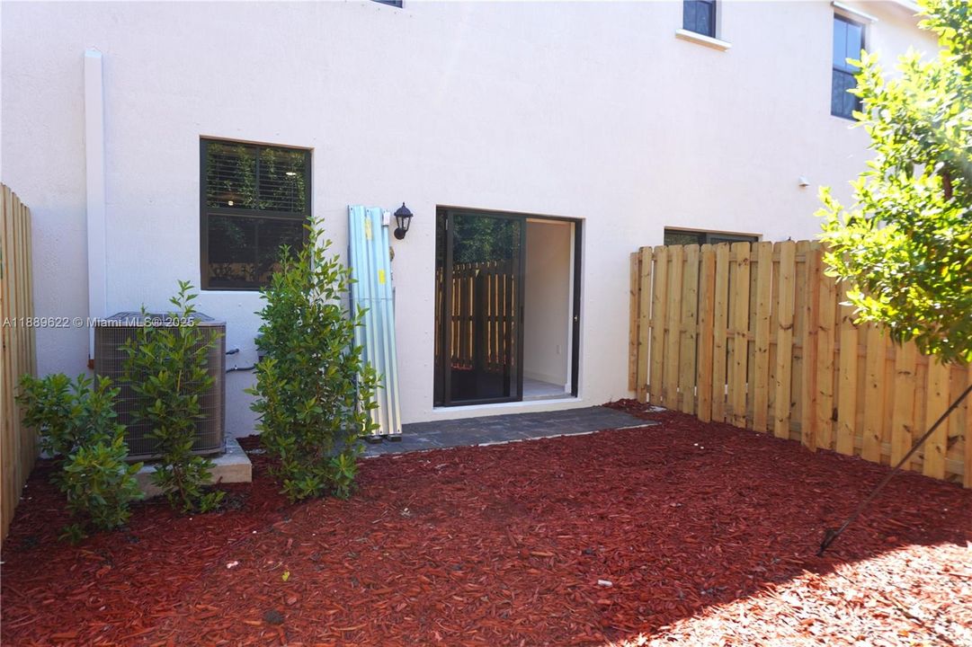 Active With Contract: $2,500 (3 beds, 3 baths, 0 Square Feet)